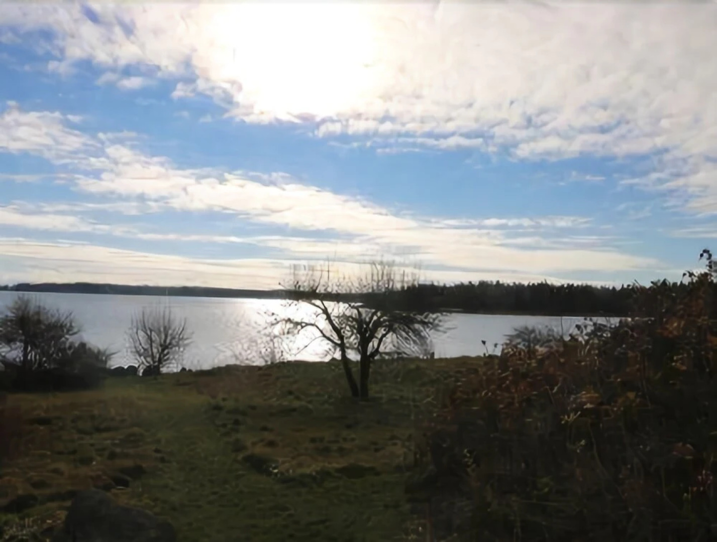 Oak Point Cottage - Three Bedroom Home