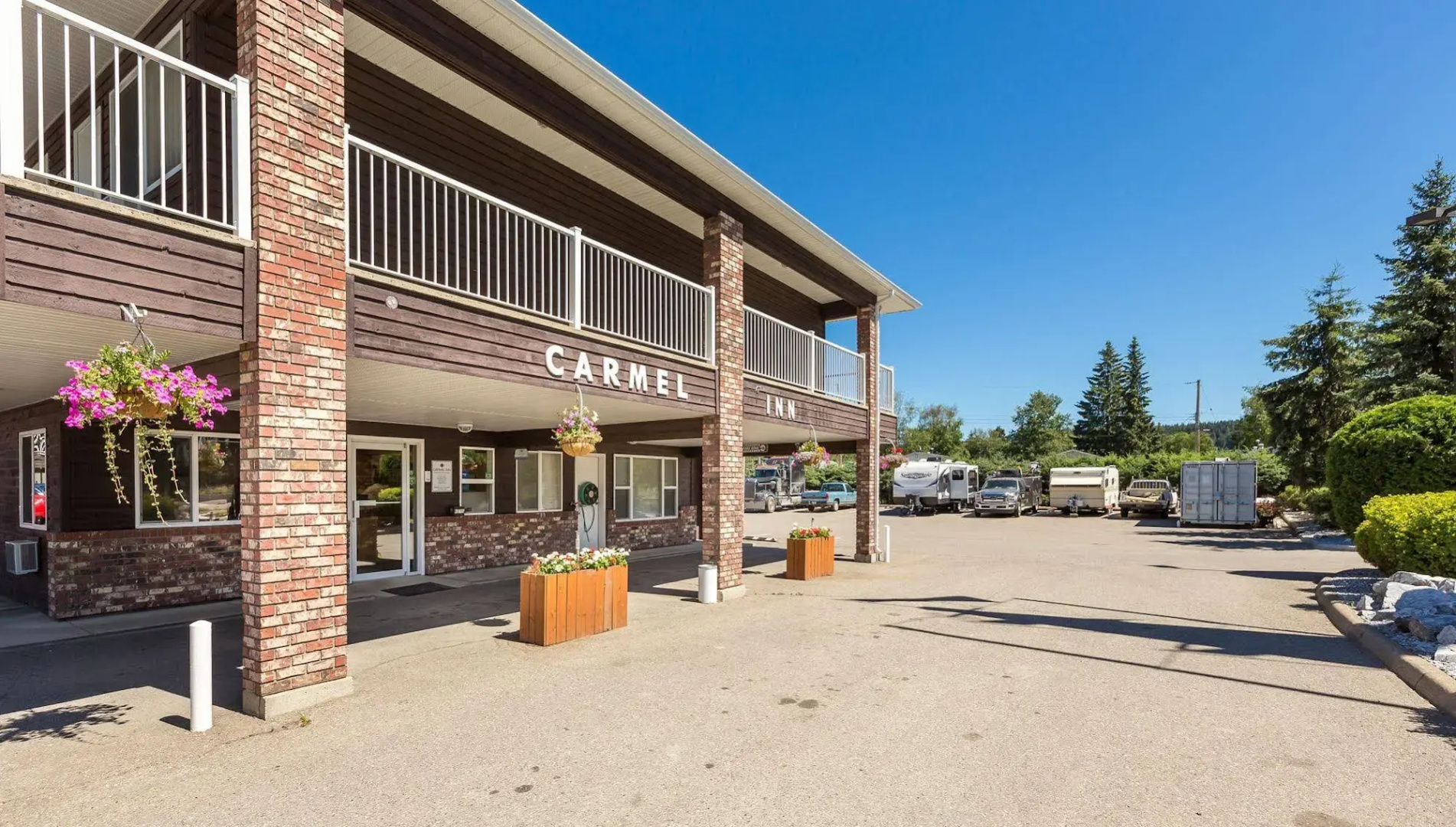Carmel Inn