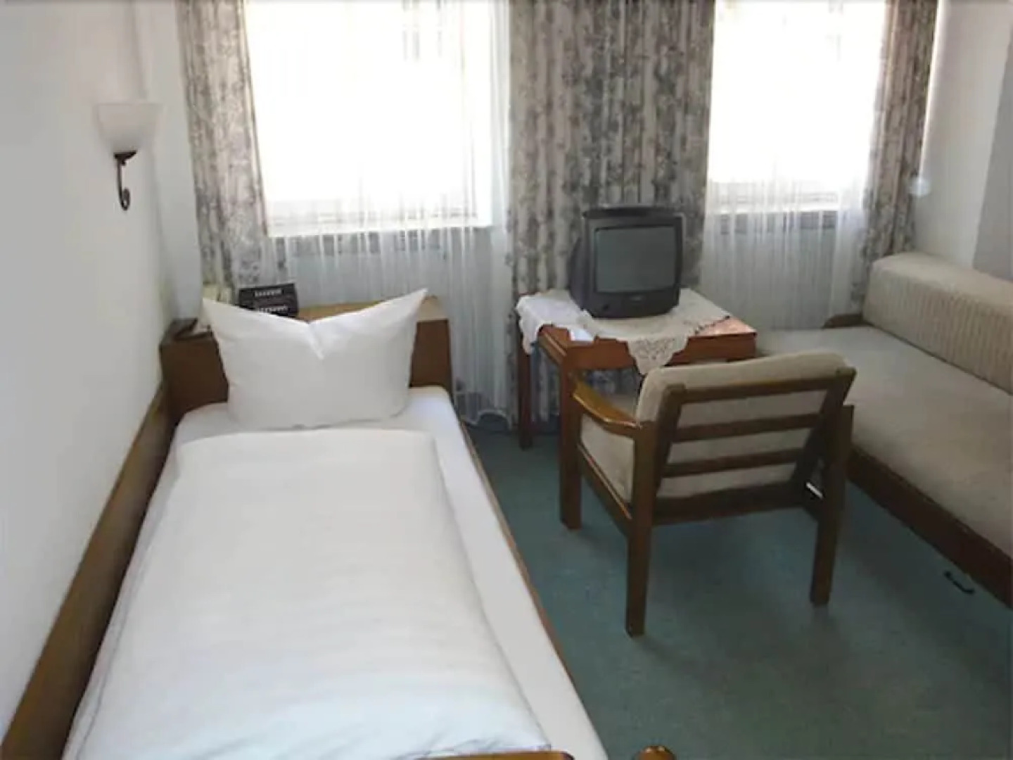 Hotel & Café Göller