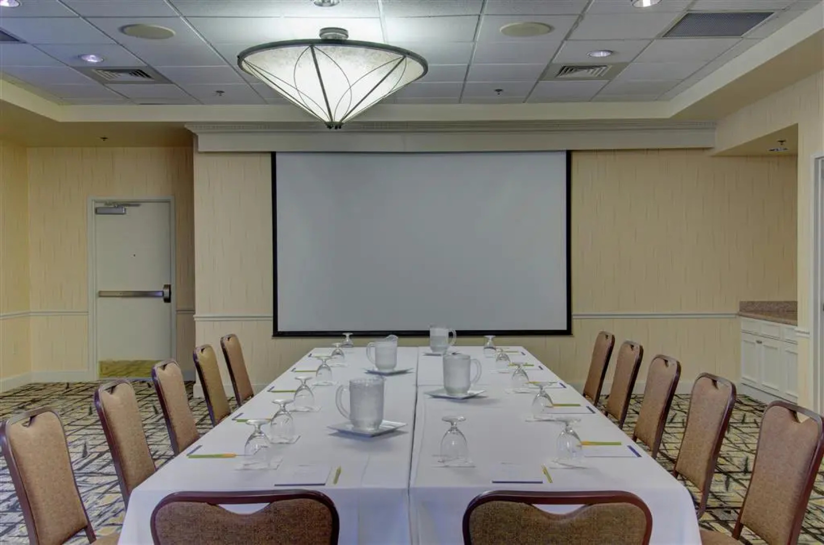 Hilton Garden Inn Norwalk