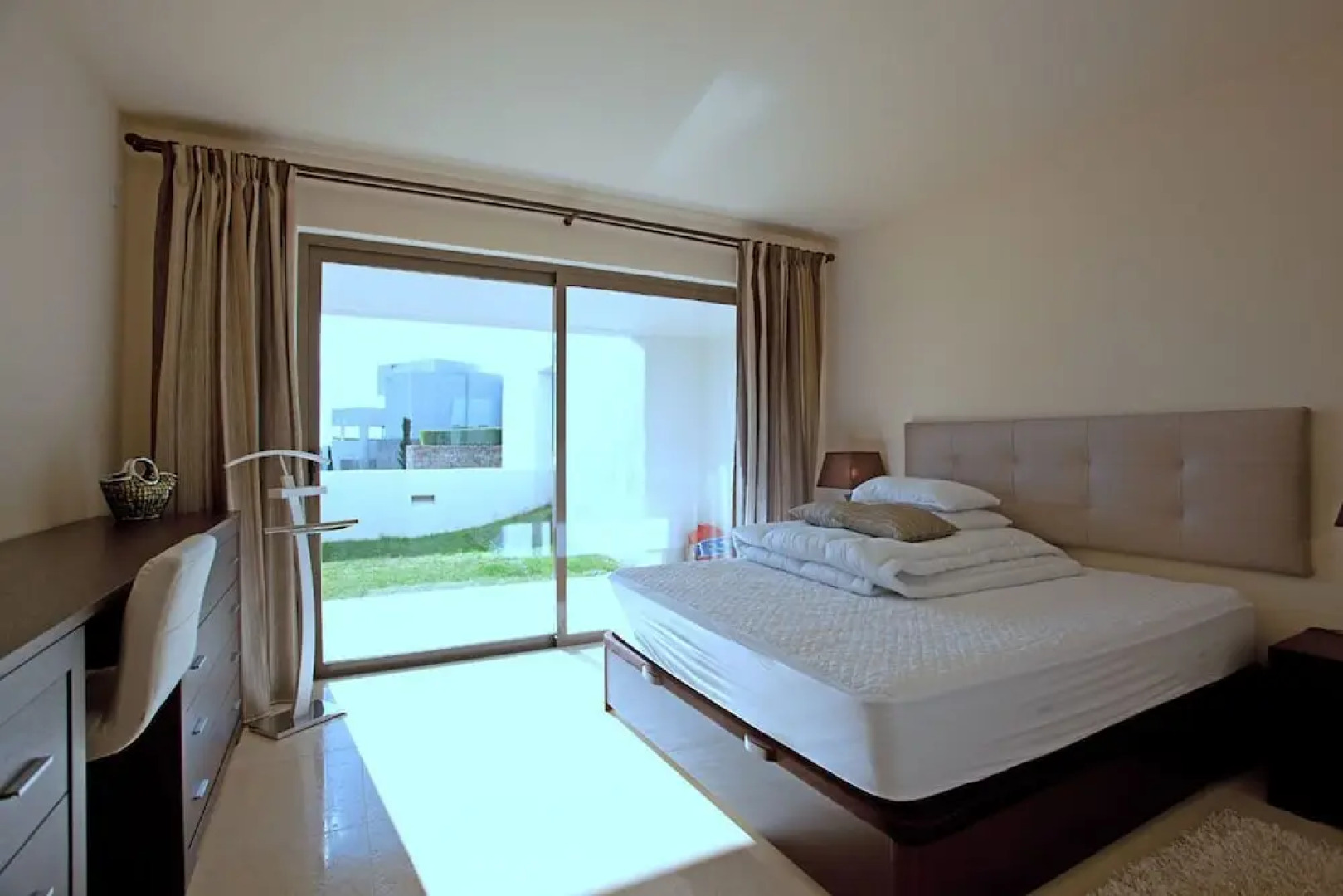 Alanda Los Flamingos