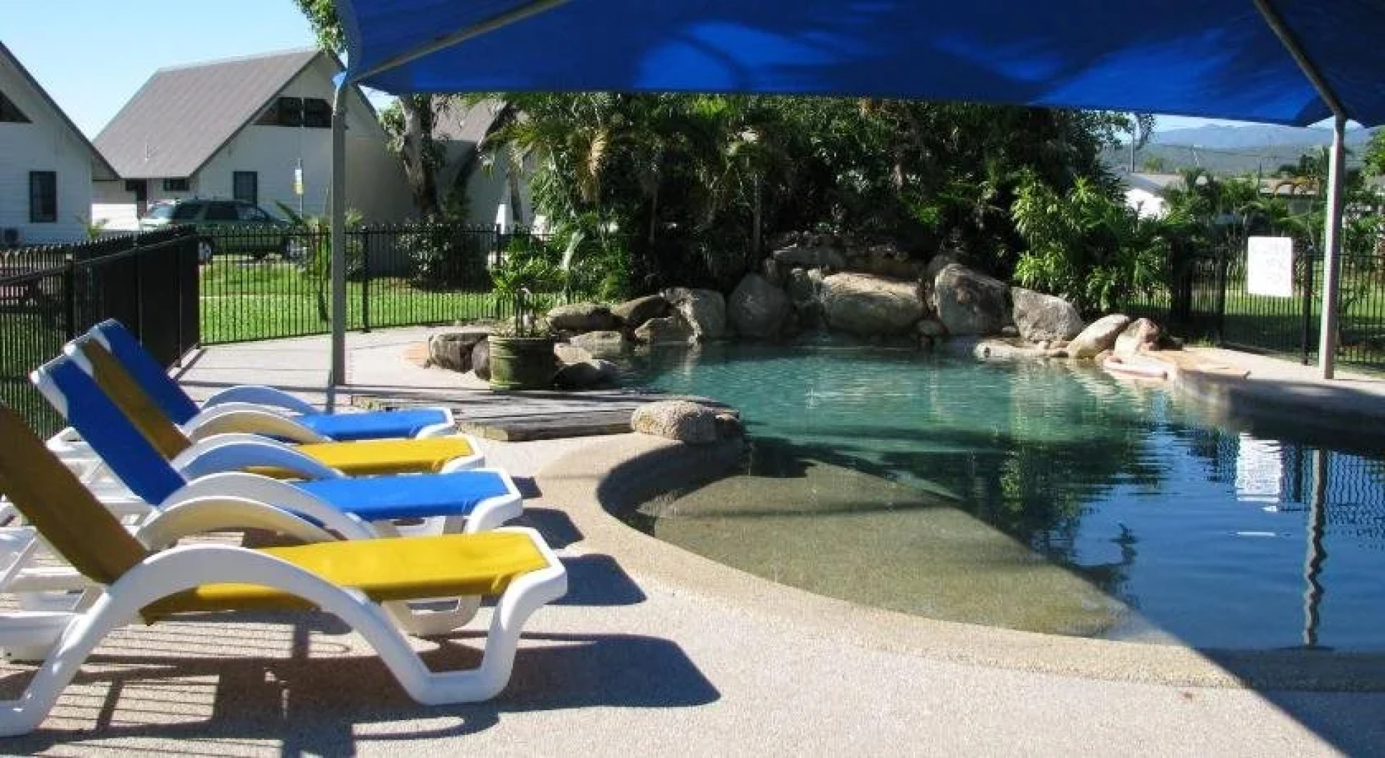 Cardwell Beachcomber Motel and Tourist Park