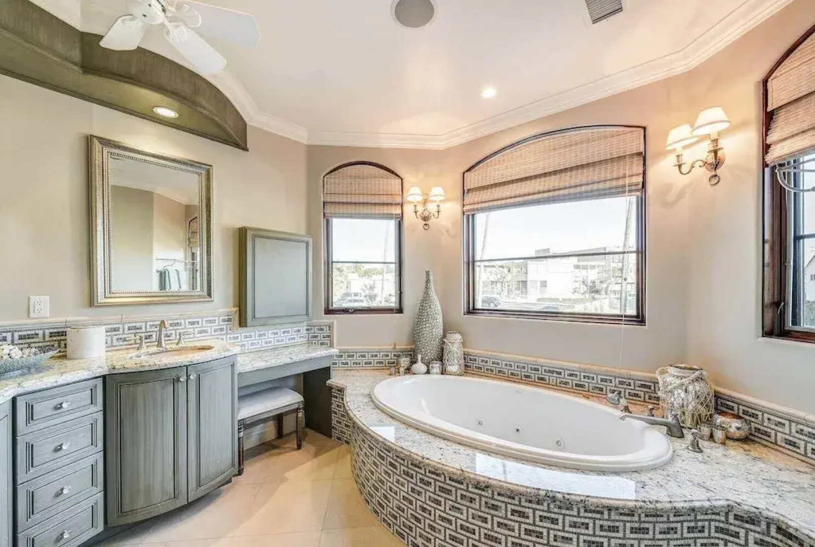 Beach Villa at 507 Goldenrod