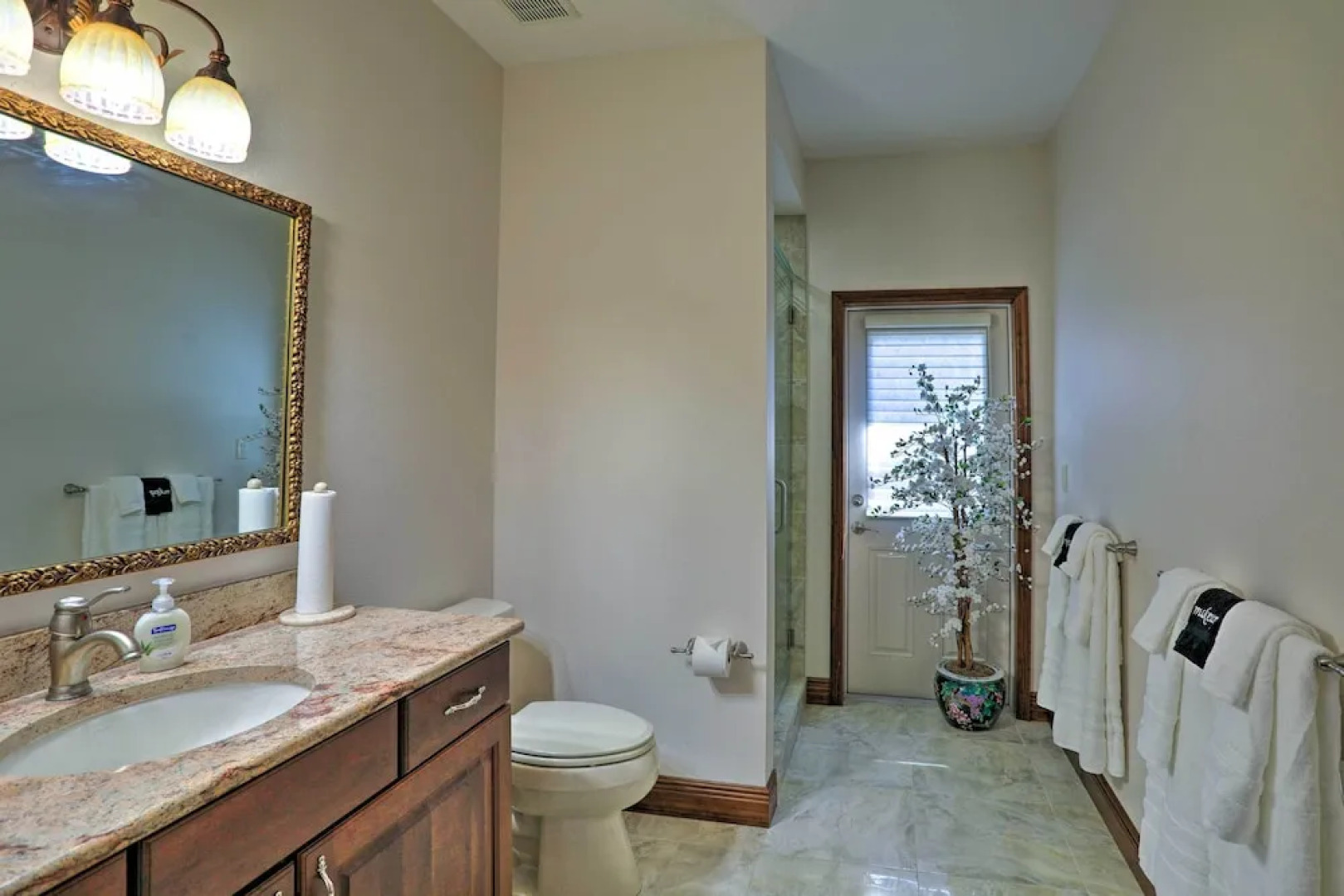 The Peacock Farm Largo Home + Outdoor Oasis!