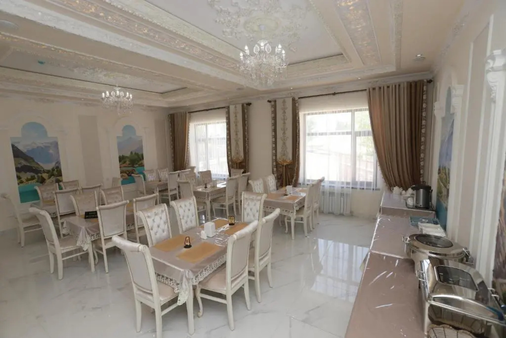 Panjakent Plaza (Панджакент плаза)