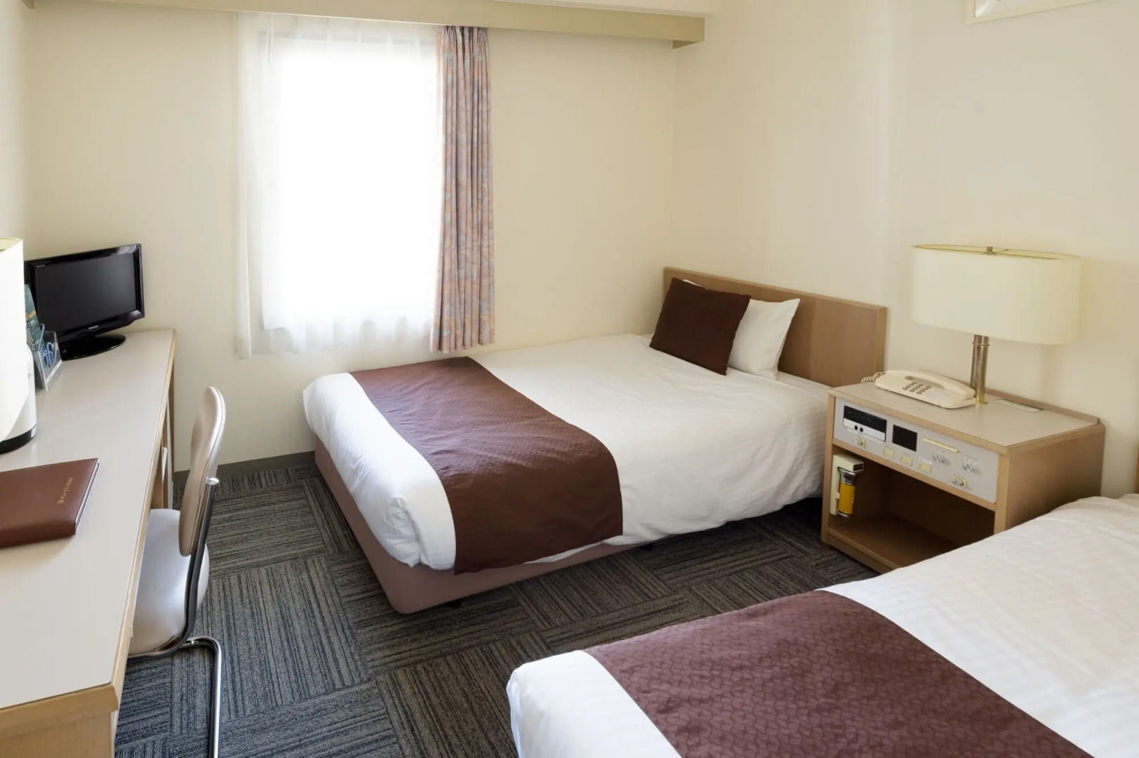 Shin Osaka Sunny Stone Hotel