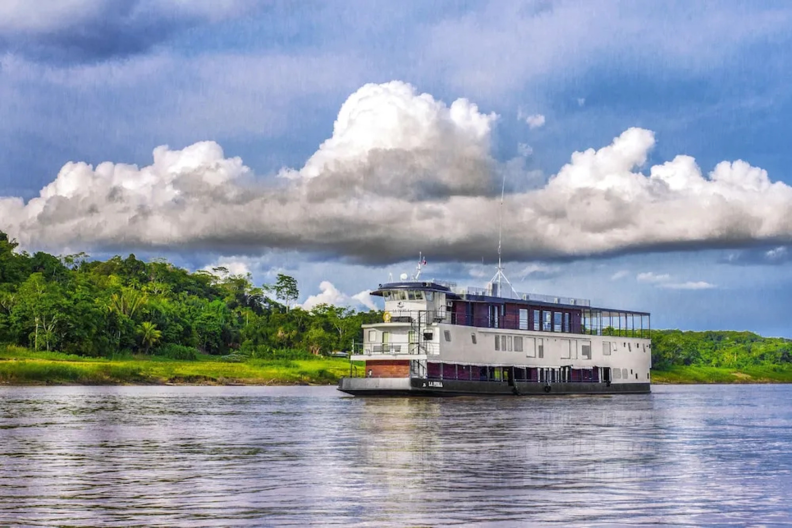 Jungle Experiences La Perla