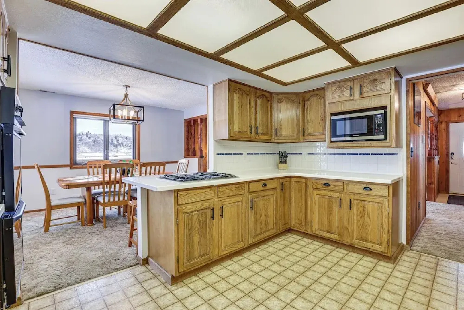 Enjoy Deck + Mtn Views: Grand Lake Retreat!