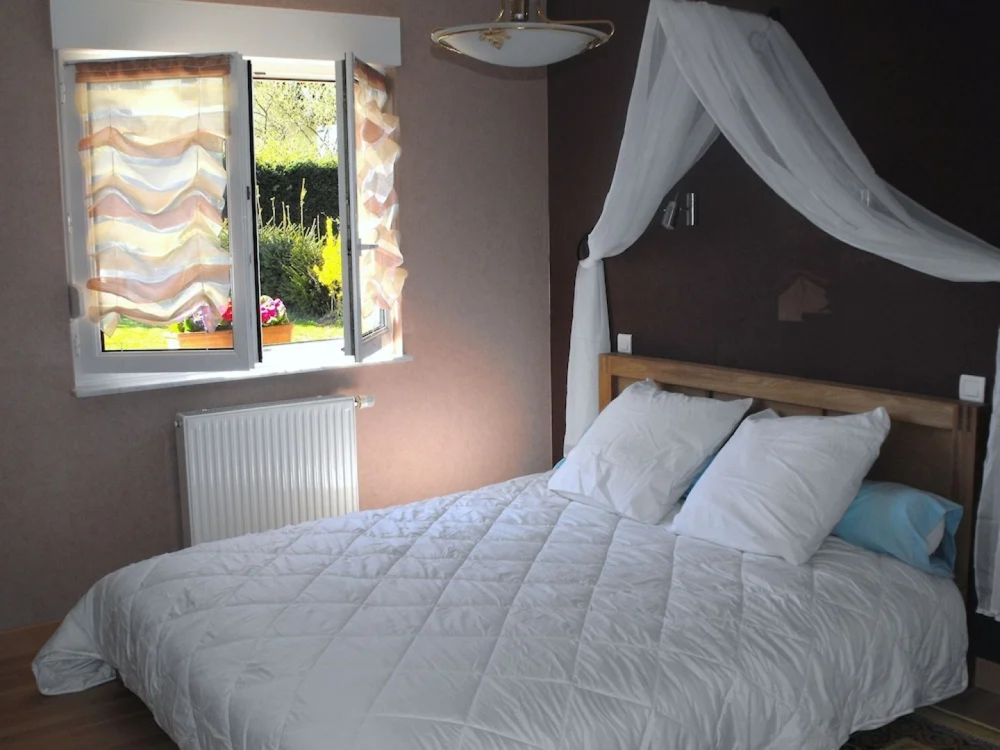 Completely Modernized Gite With Heated Swimming Pool