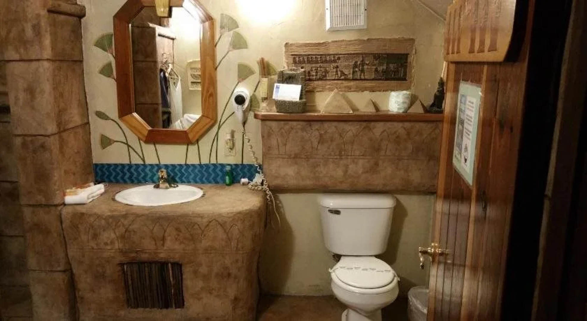 Castle Wood Theme Cottages- COUPLES ONLY