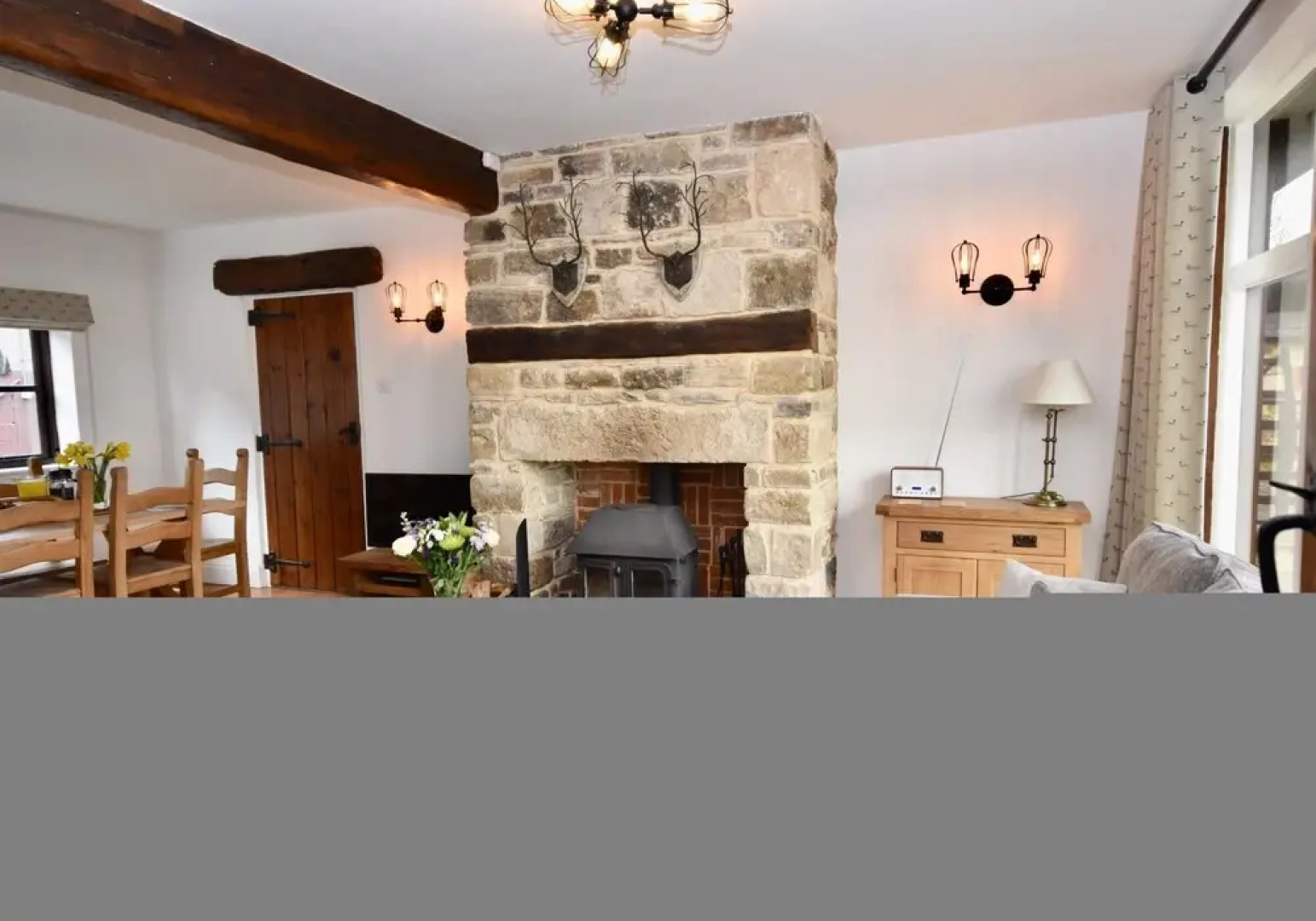 Tithe is a Stunning Barn Conversion Close to Ryde Sleeps 6