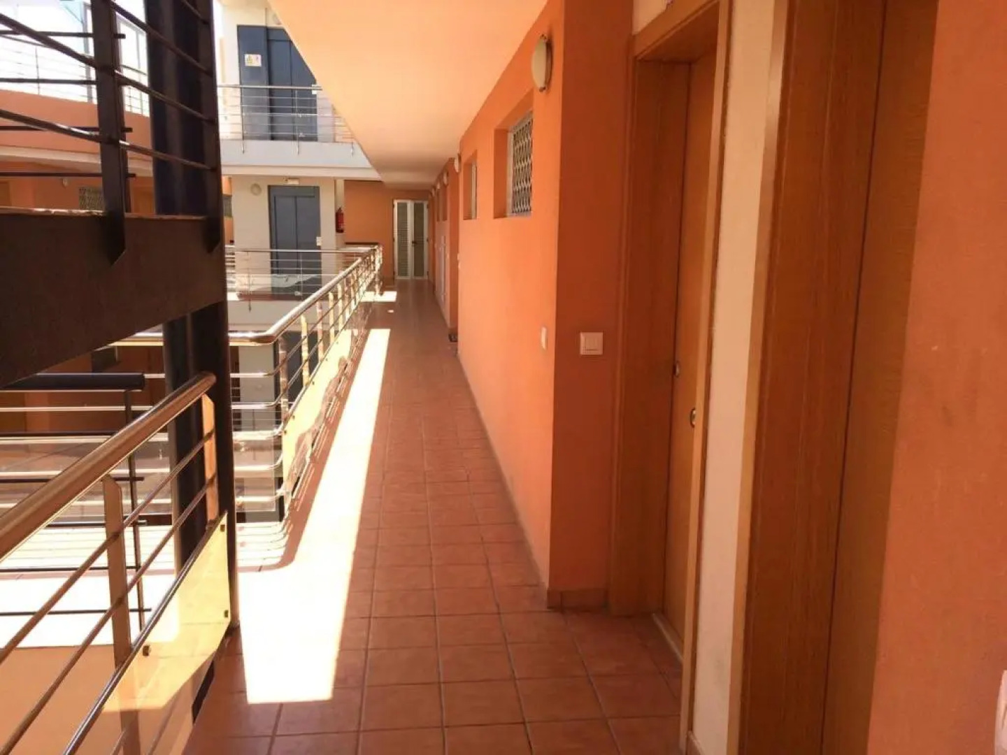 Hola Apartments 1-30