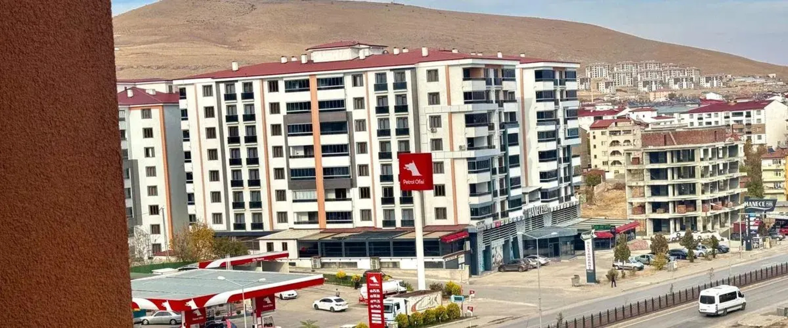 Armata Otel