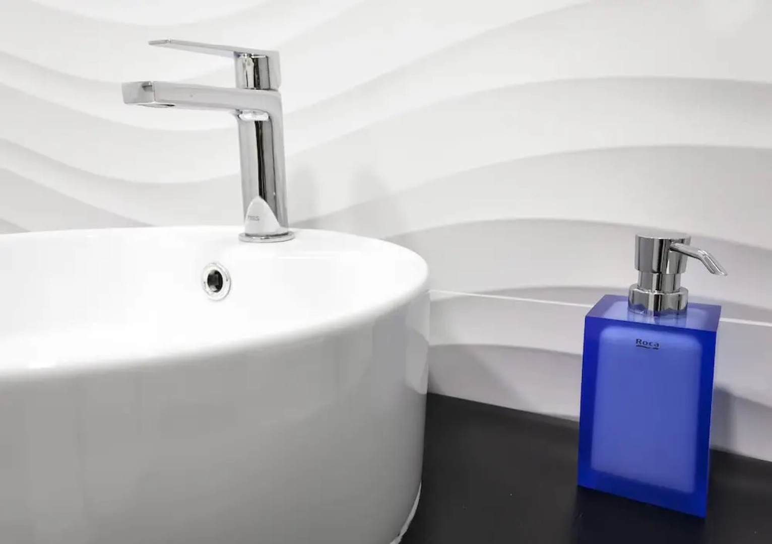 Goles Deluxe with parking