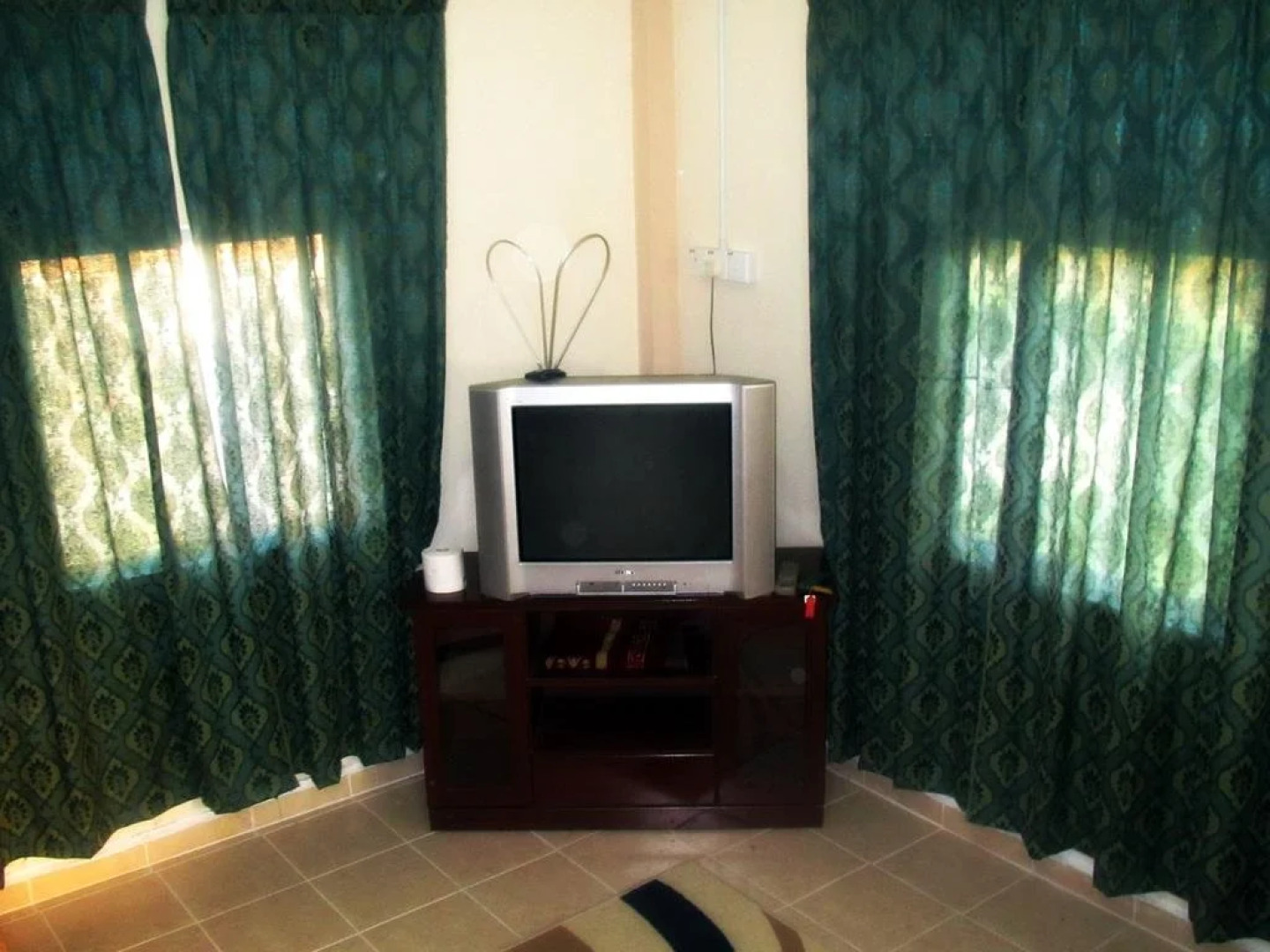 OYO 89419 Riverside Greenery Inn