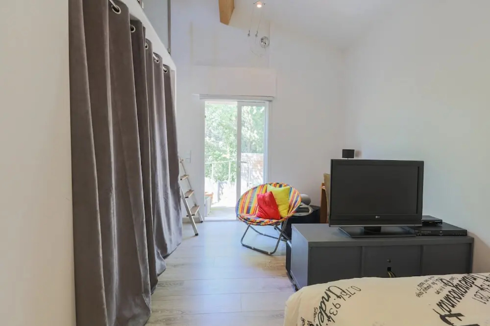 Castagniers Soutrane VI4144