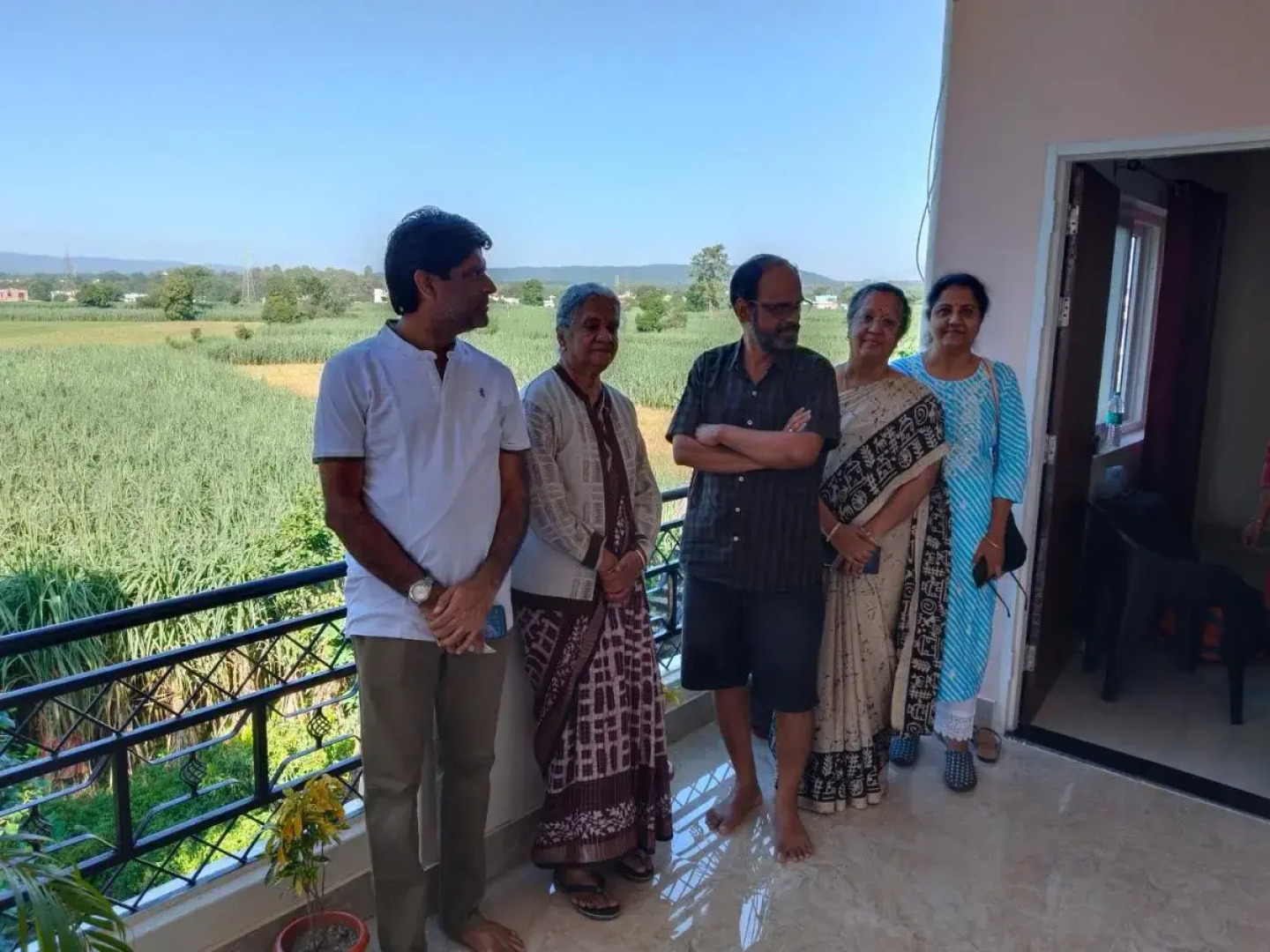 Airport Luxury Nature Valley Homestay