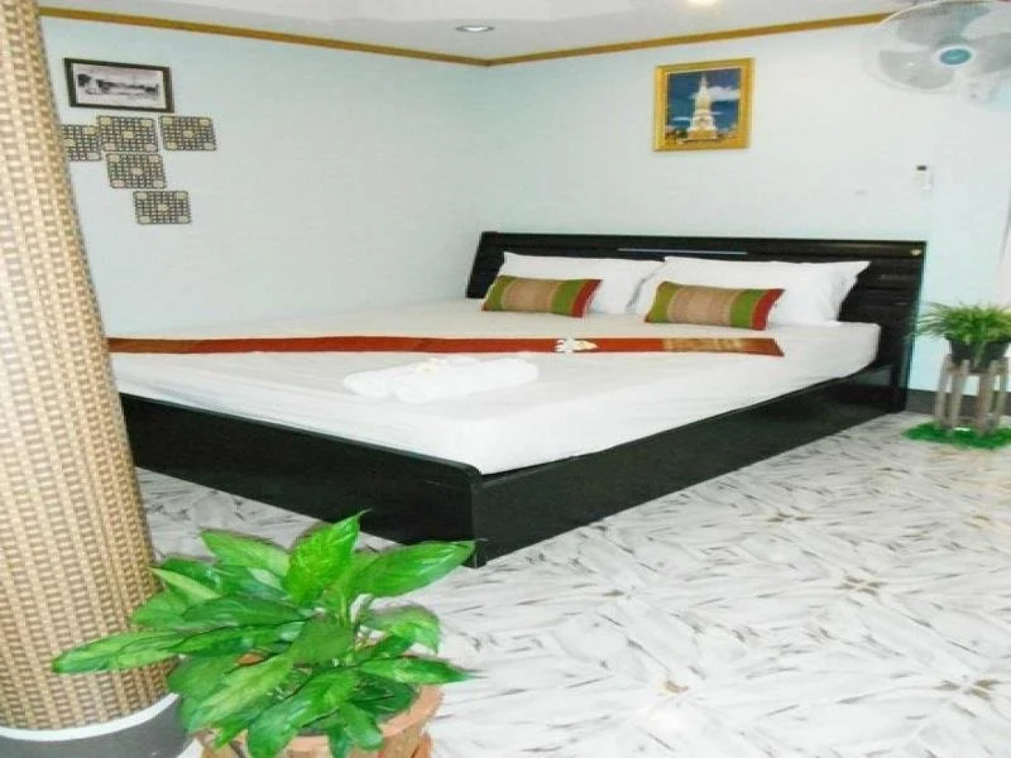 Rimkhong View Resort Thatphanom