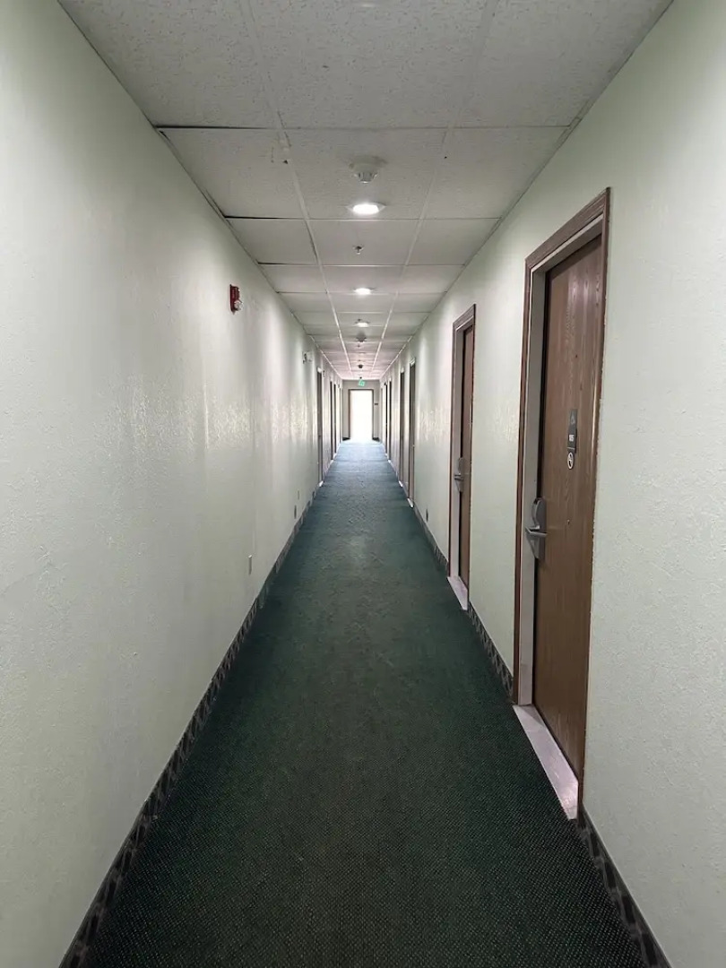 Highland Inn Peculiar