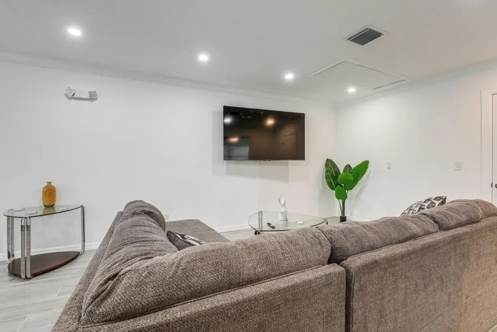 Stuart Vacation Rental ~ 1 Mi to Downtown!