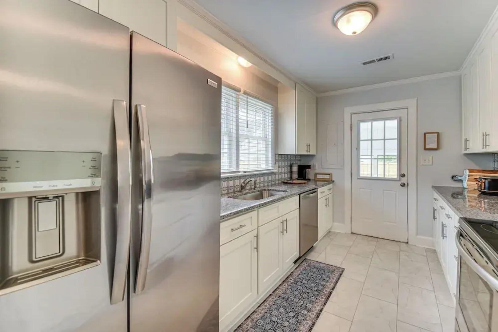 Elizabeth City Abode w/ Fenced Yard, Near Downtown