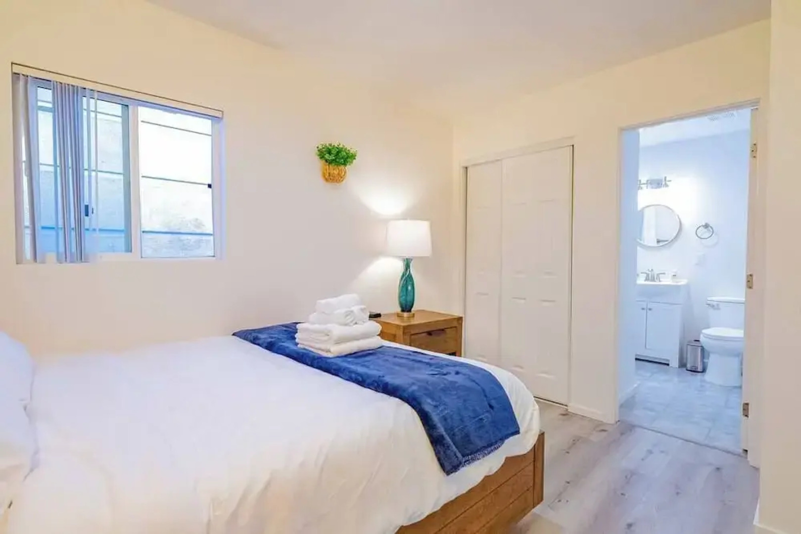 Elegant Country Retreat With Serene Patio Haven