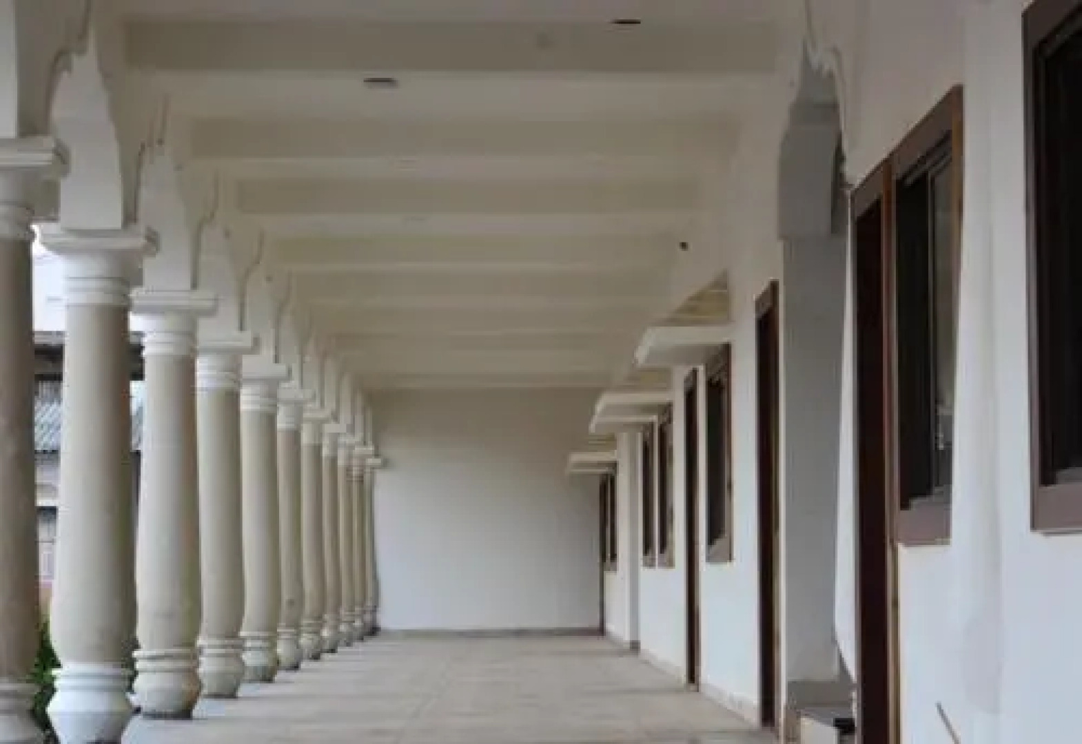 Hotel Royal Palace - Sagar