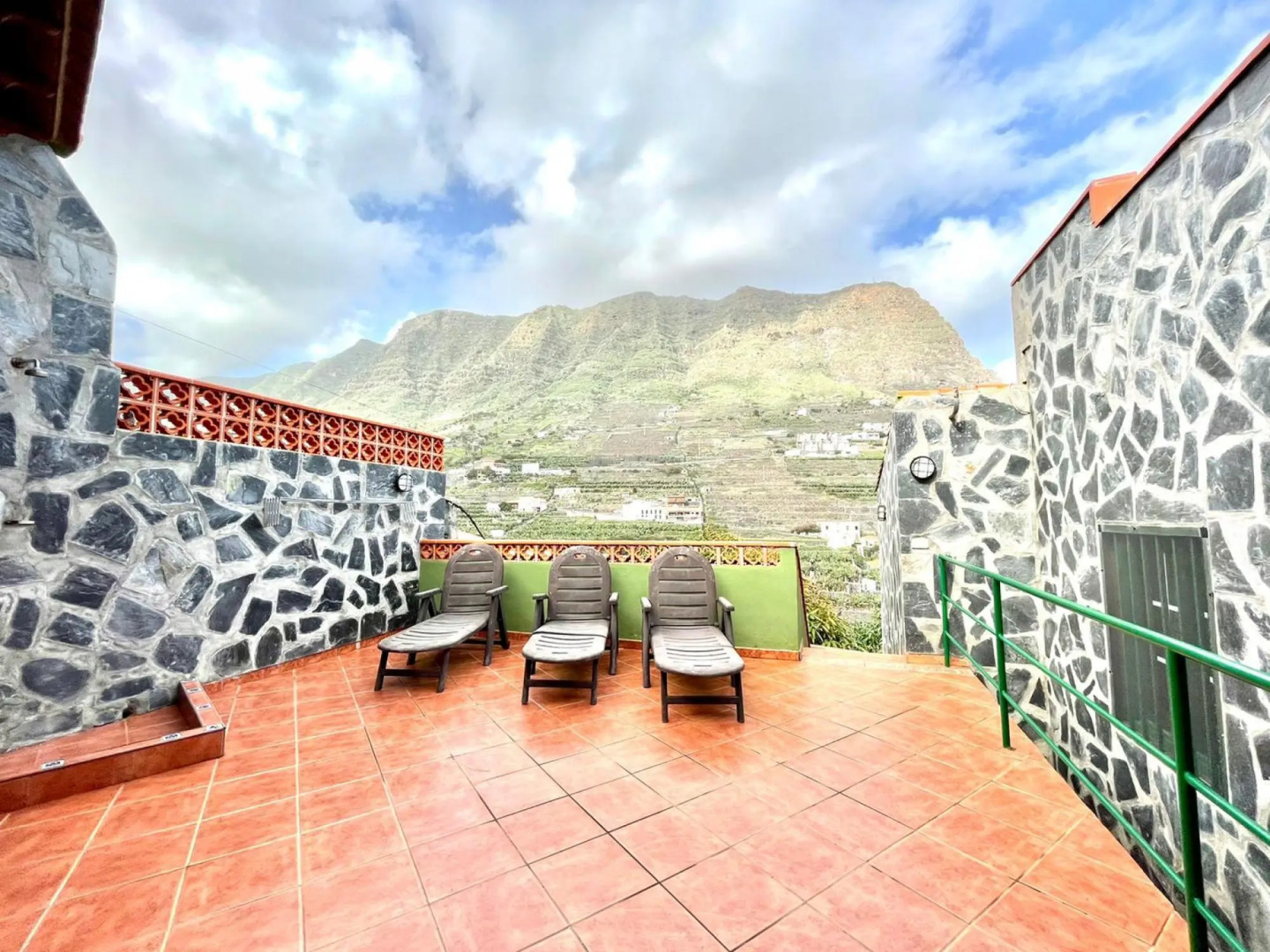 Casa Rural 3 con Barbacoa Cerca de Playa Hermigua