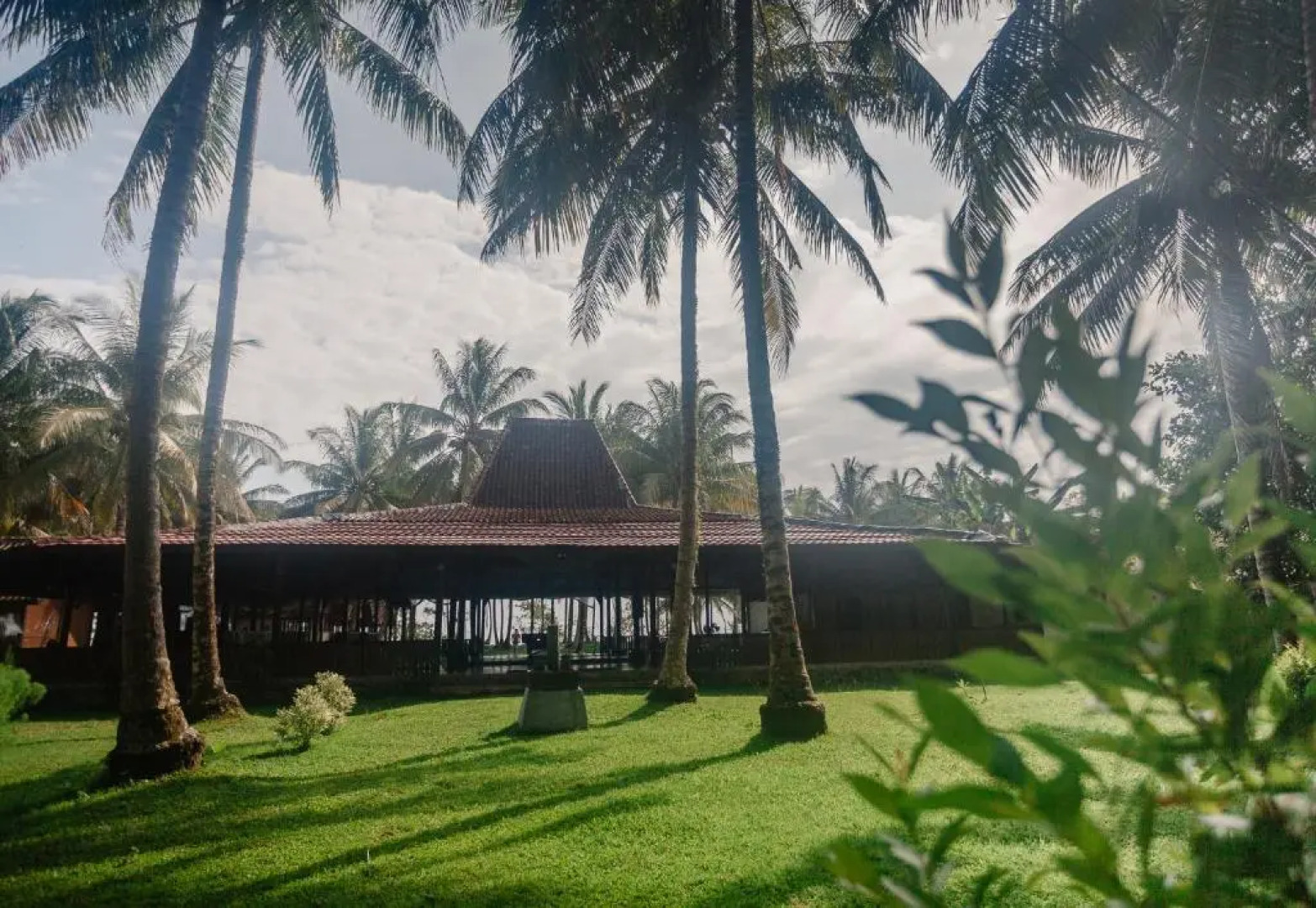 Sumatra Surf Resort