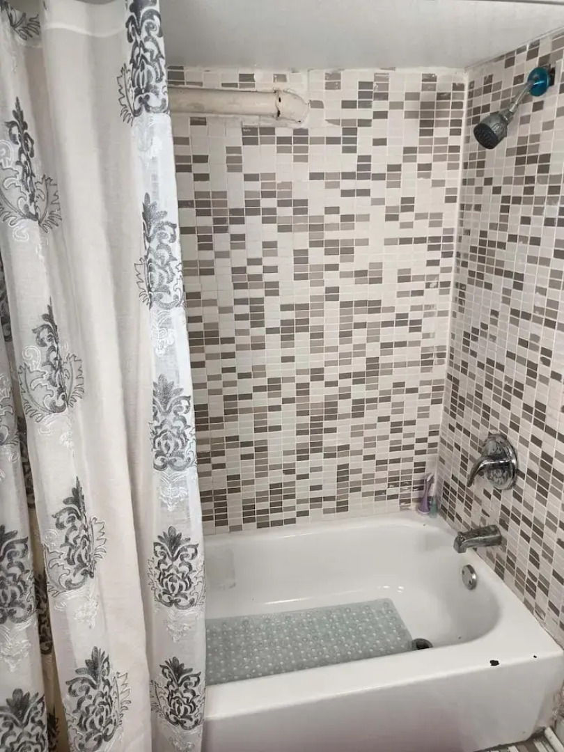 Fada Guest House Bergen St Newark NJ