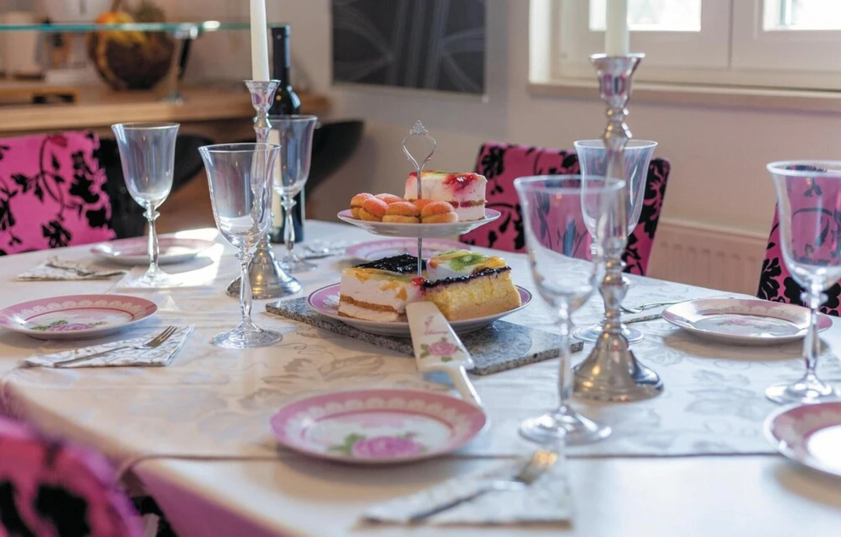 Beautiful Home in Zrnovnica With Wifi and 3 Bedrooms