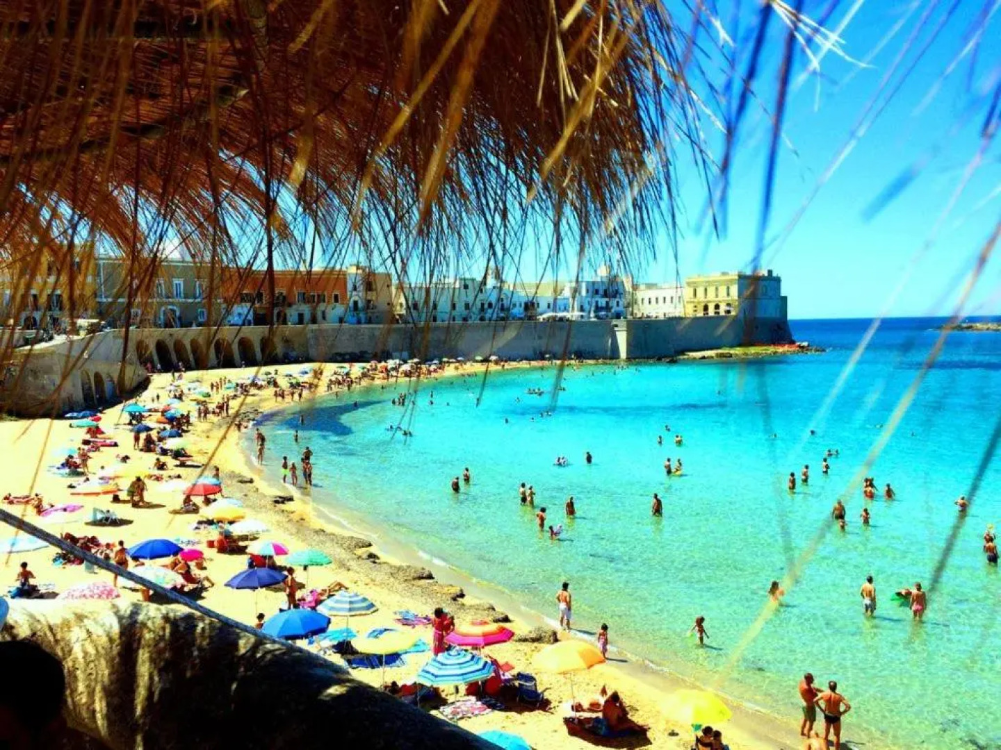 Minzoni Gallipoli Sul Mare E 130 Mt Dal Centro