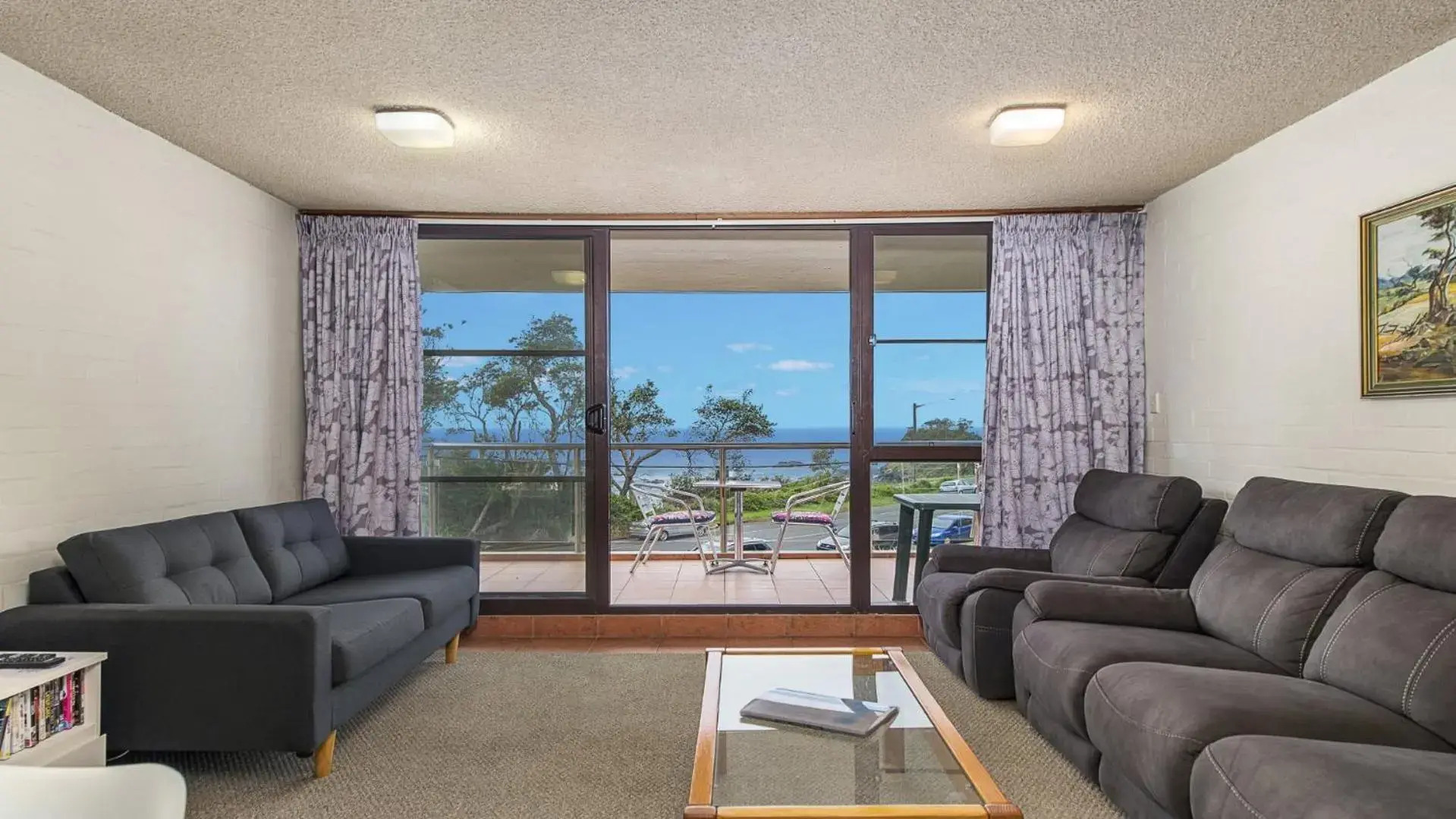 60 Beachpark Apartments - 58 Pacific Drive