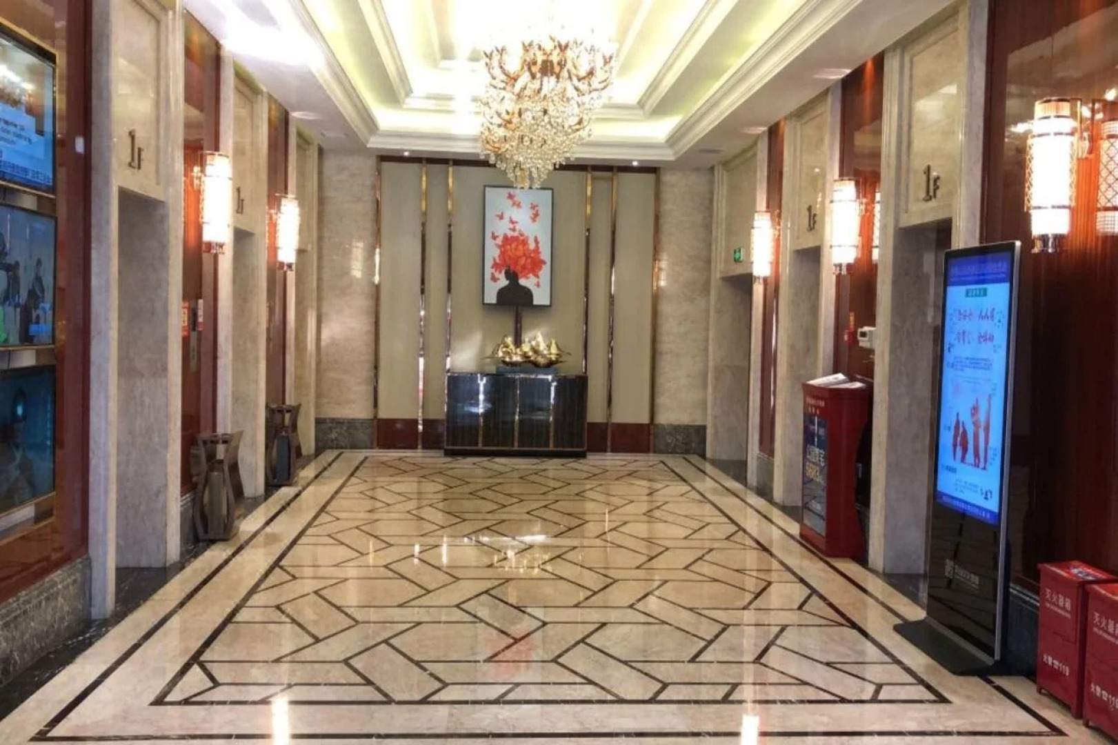 Four Seasons Goldensun Hotel