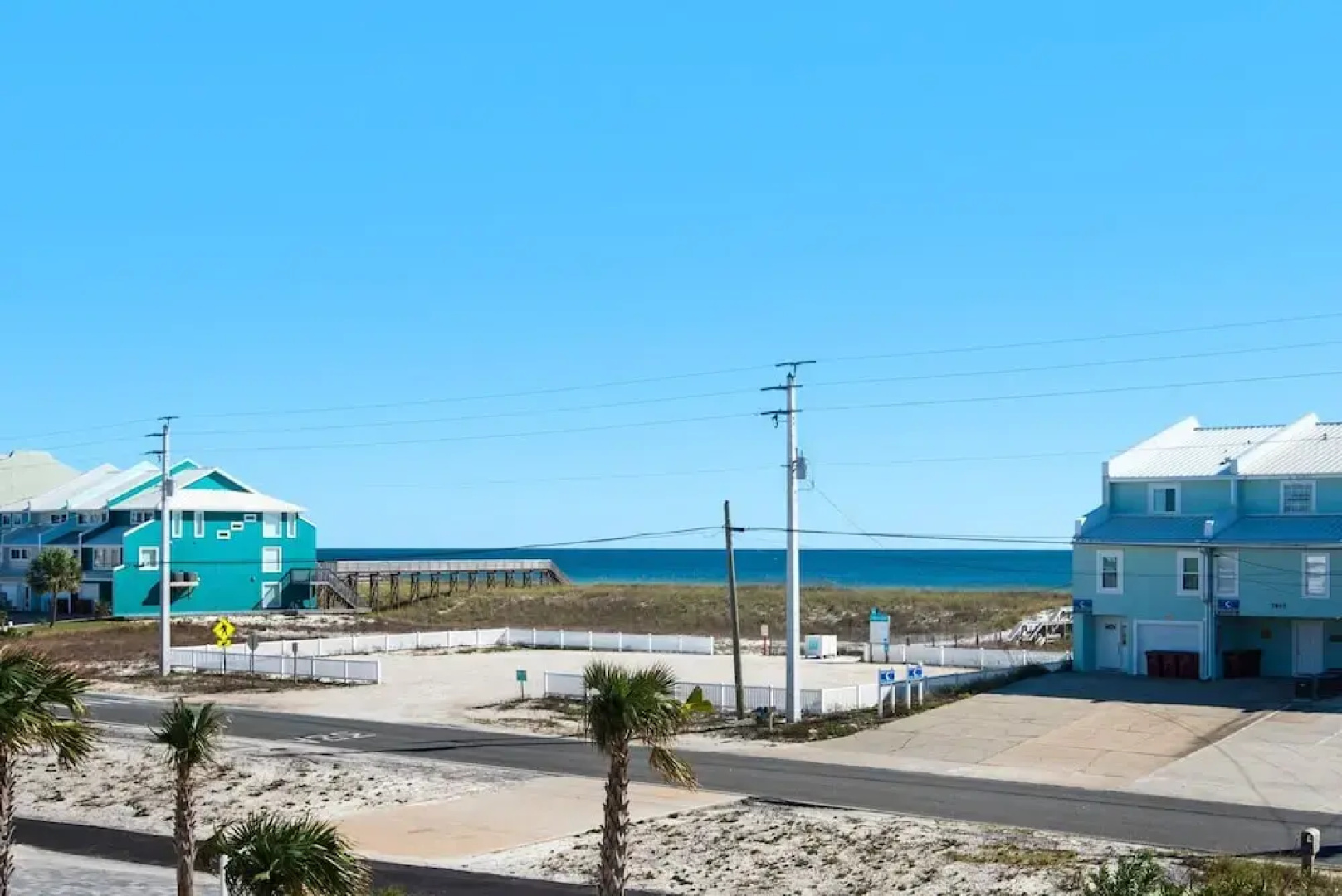 Pelican Point 2 Bedroom Townhouse by RedAwning