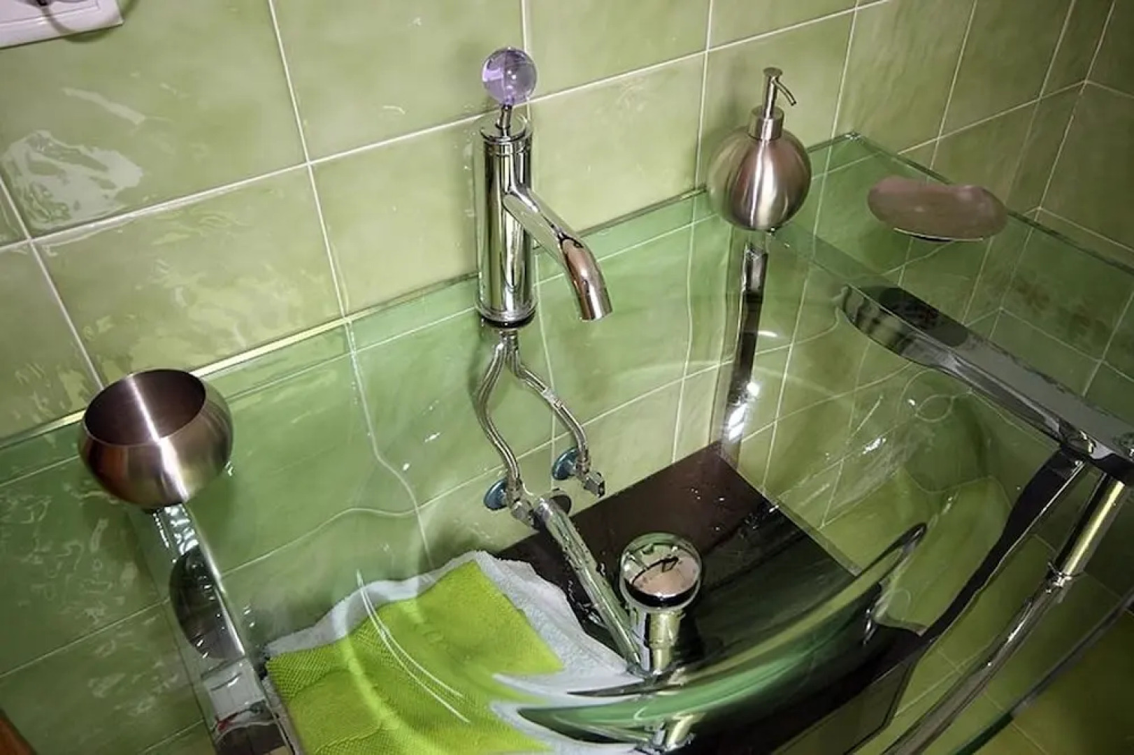 House - 3 Bedrooms with Sea views - 101983