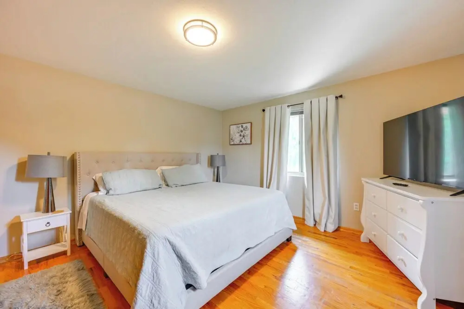 Family-friendly Yakima Escape w/ Yard & Pool!