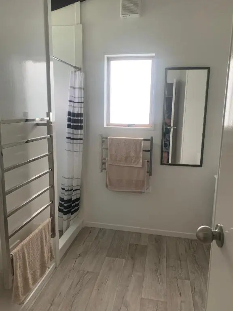 Hosts on the Coast Holidays on Hardy