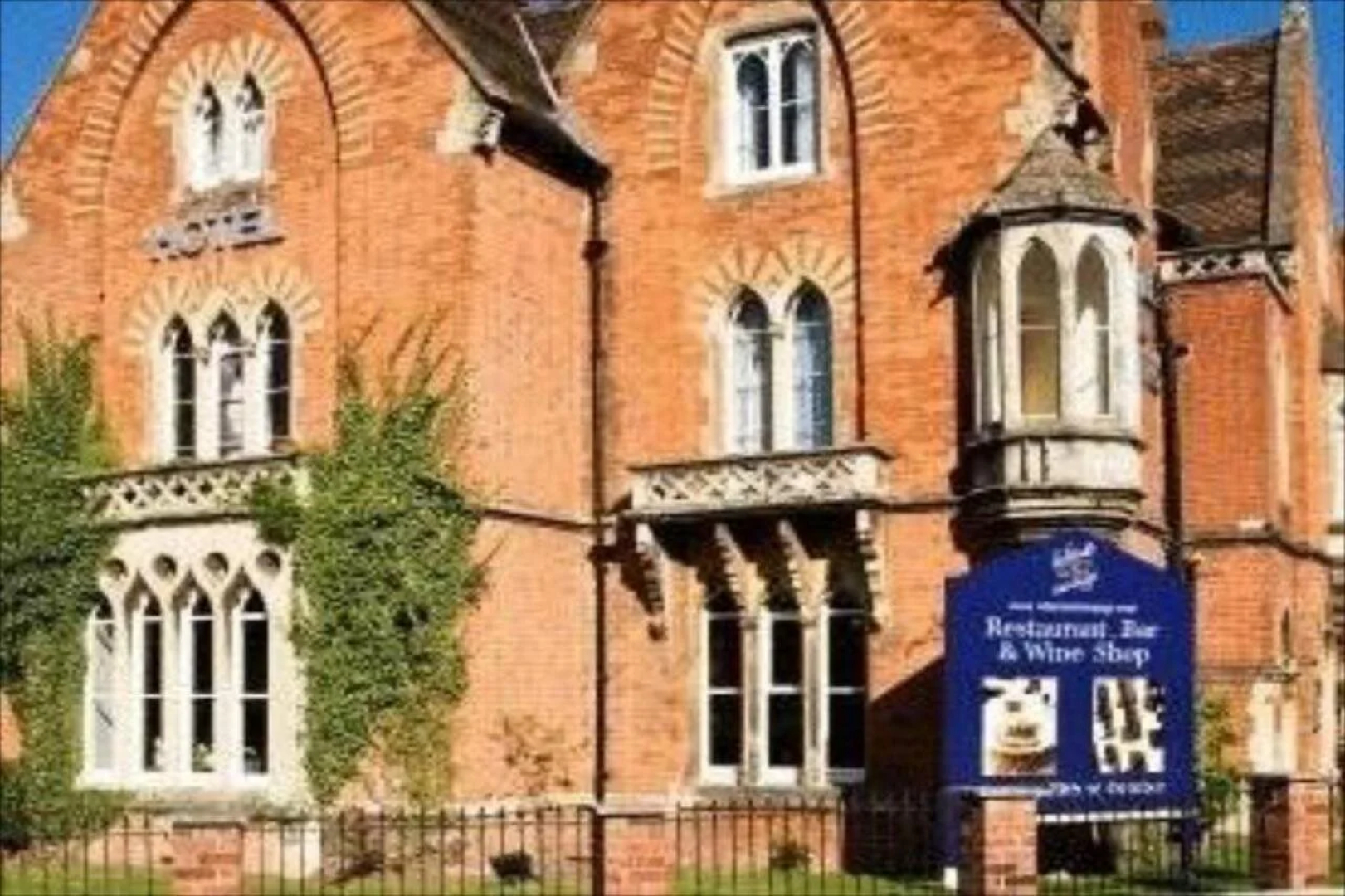 Corner House Hotel
