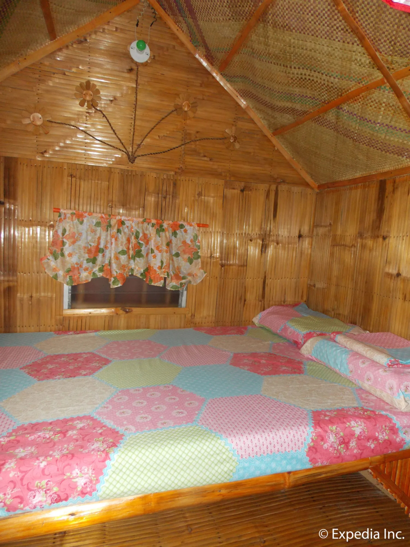 Maxvir Inn Beach Resort