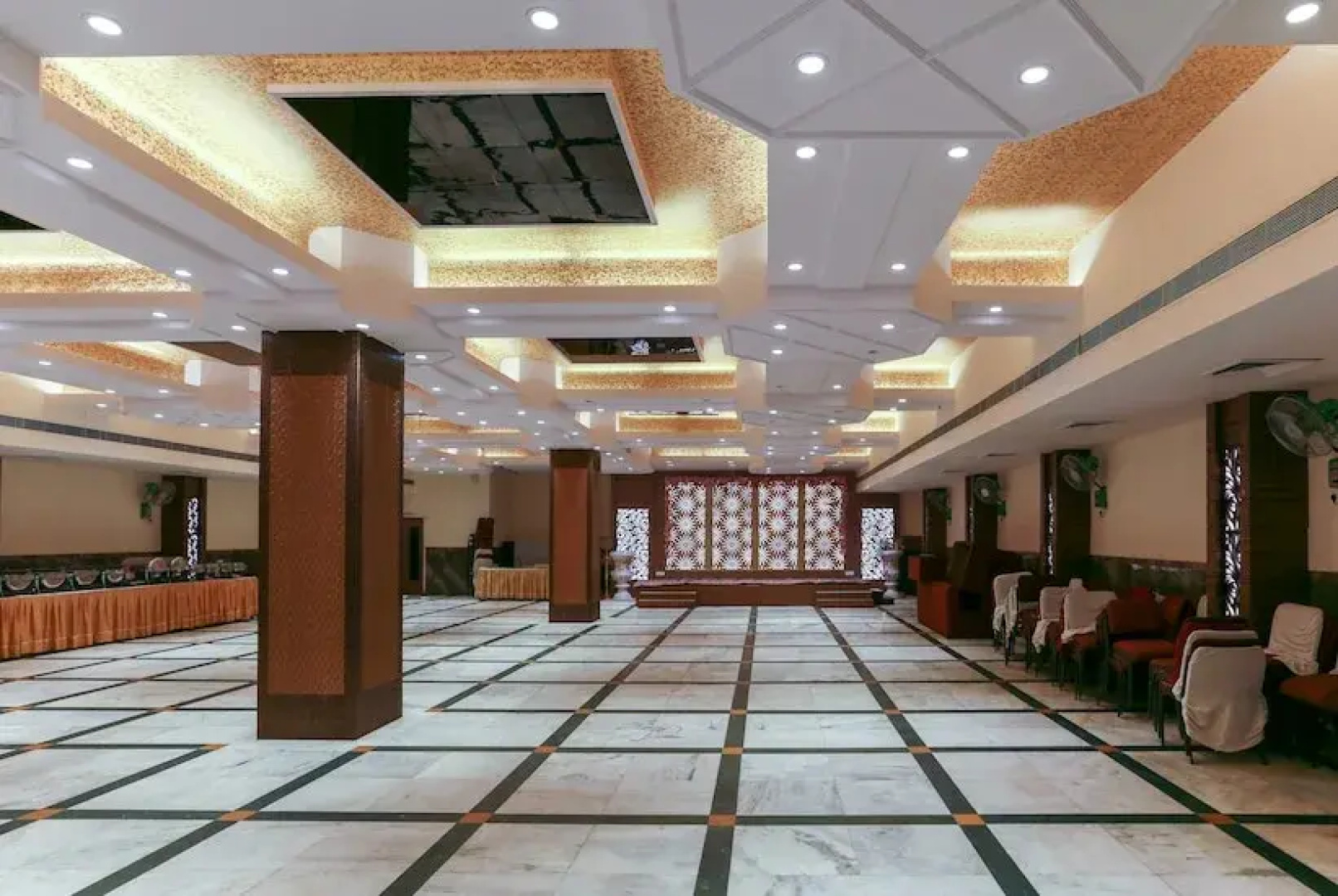 Hotel Shrinath Palace