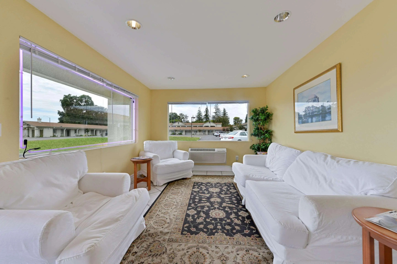 Rodeway Inn