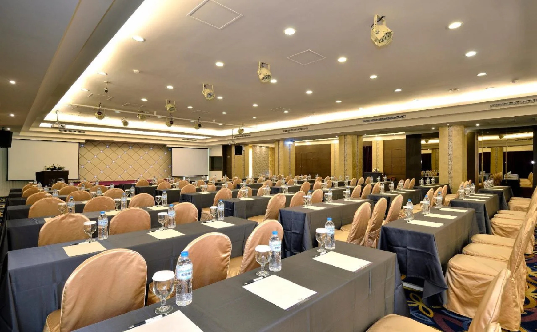 Guide Hotel Kaoshiung Liuhe