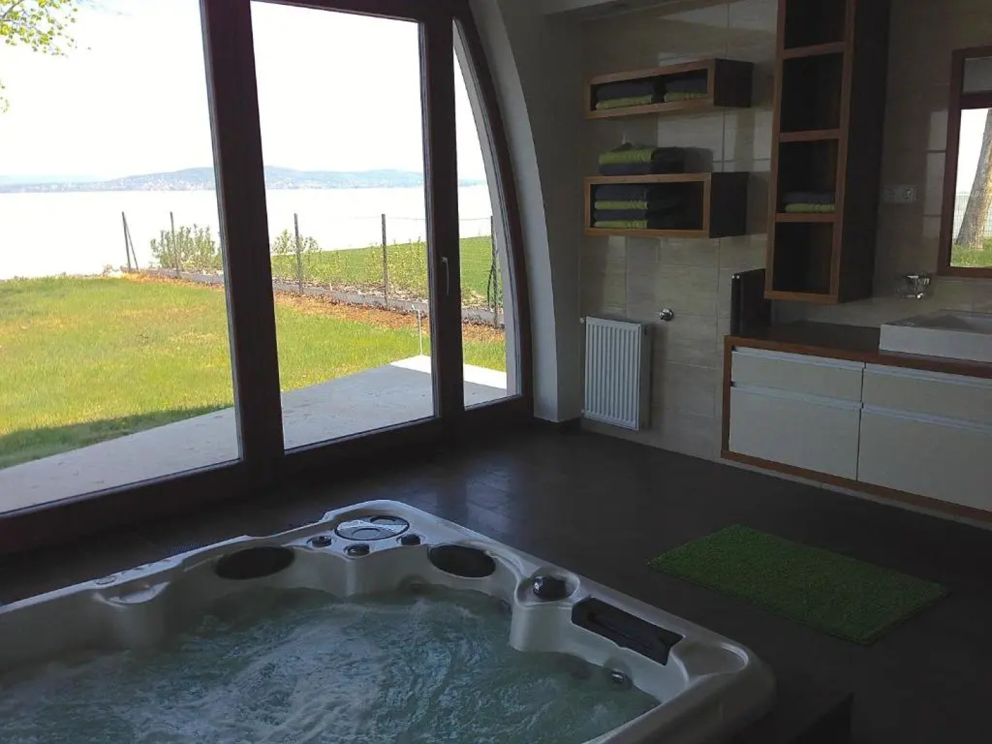 Balaton View Apartment