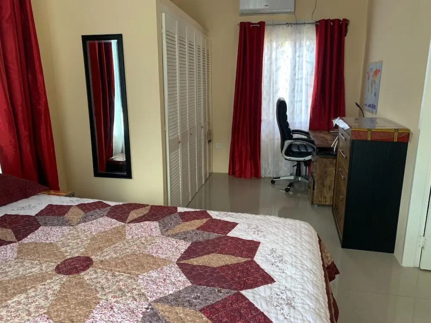 Quiet 2-bed Property Within the Centre of City