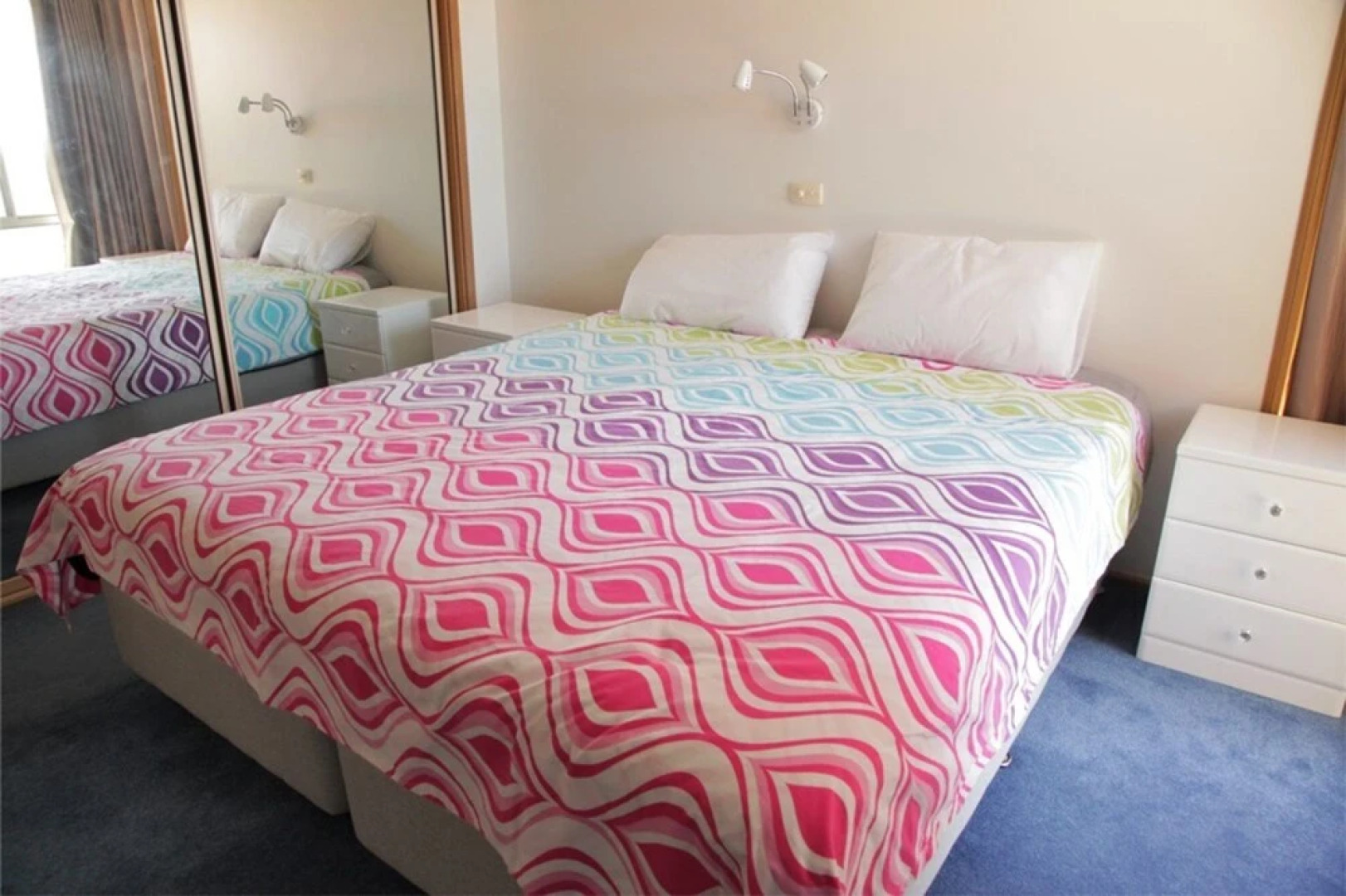 Soldiers Point Road, 50