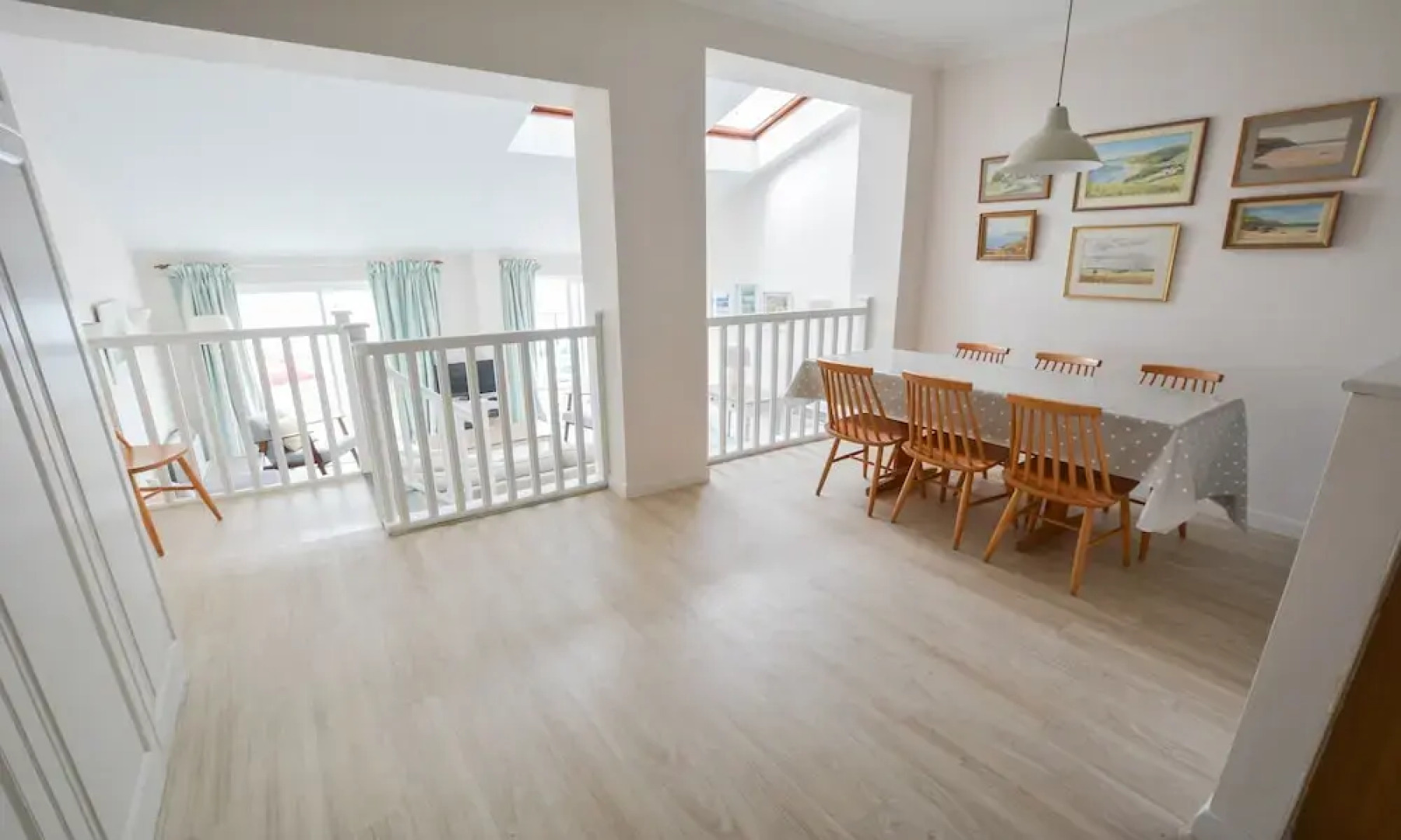 Clifton Court Apt 16 With Heated Pool