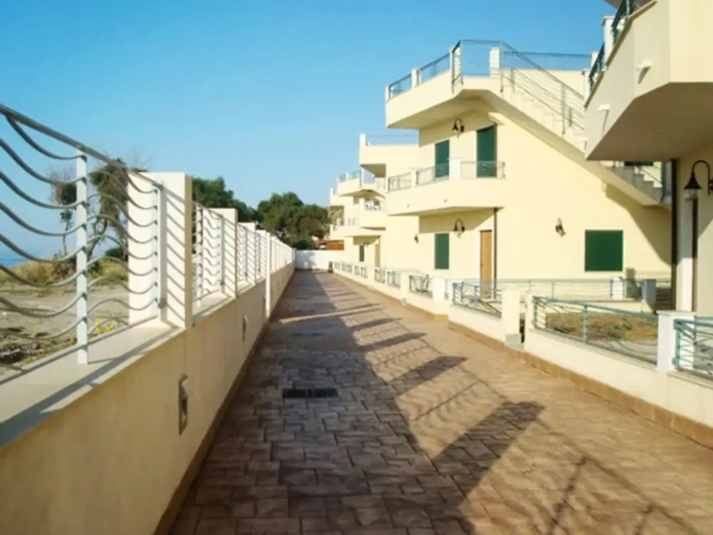 House With 3 Bedrooms in Brancaleone, With Wonderful sea View, Furnish