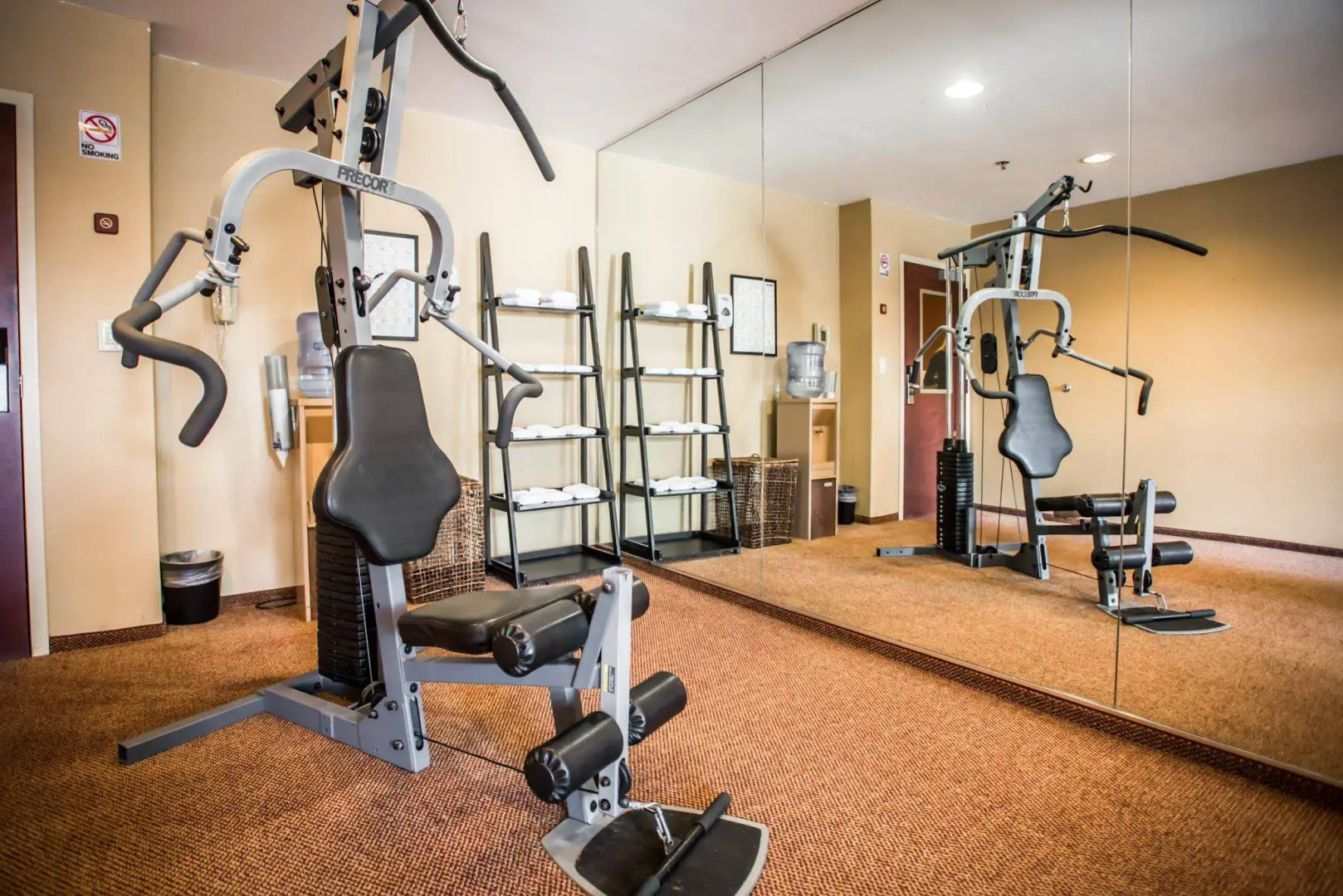 Sleep Inn & Suites Dunmore