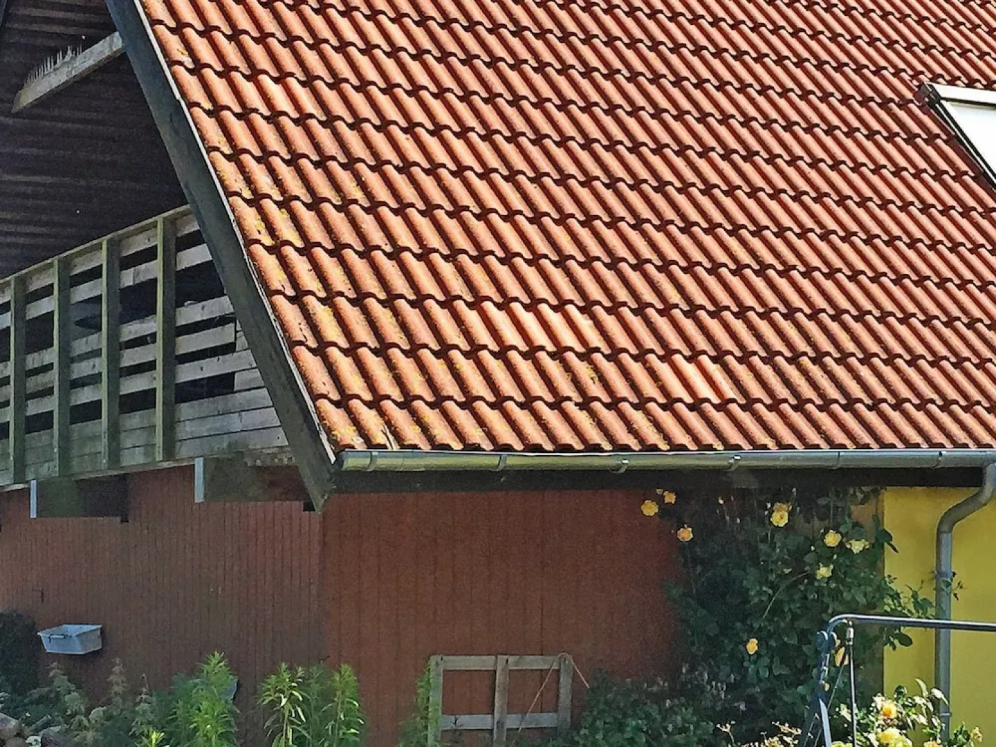 Rustic Holiday Home in Aakirkeby on Natural Plot